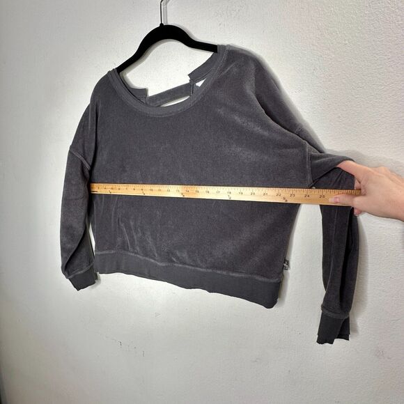 Joy Lab Dark Gray Long Sleeve Crop Terrycloth Sweater Faux Wrap Open V-Back SM - Picture 13 of 16